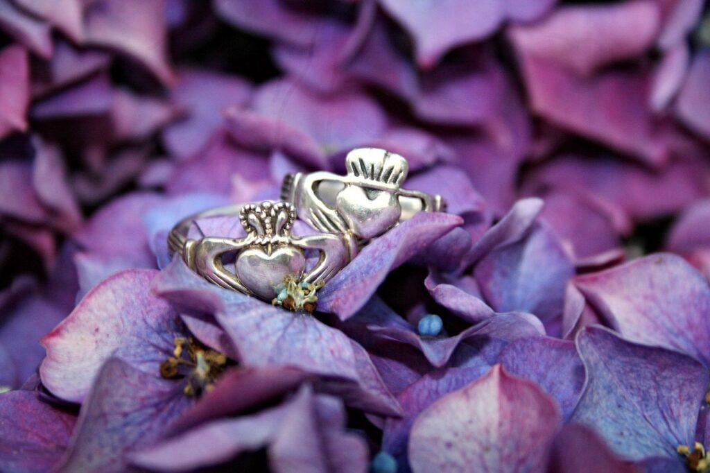 irish engagement rings meaning